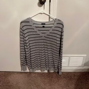 Worthington sweater (XXL, Gray & Black stripes)